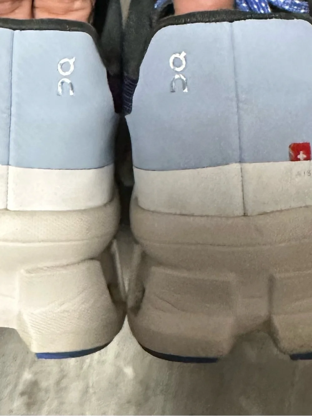 On Running Men's Navy Blue and Light Blue Sneakers